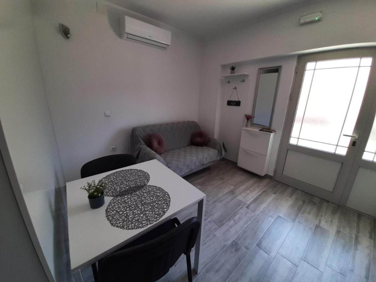 Apartment Luna Trogir Luaran gambar